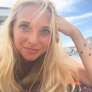 Meet your Posher, Cassidy